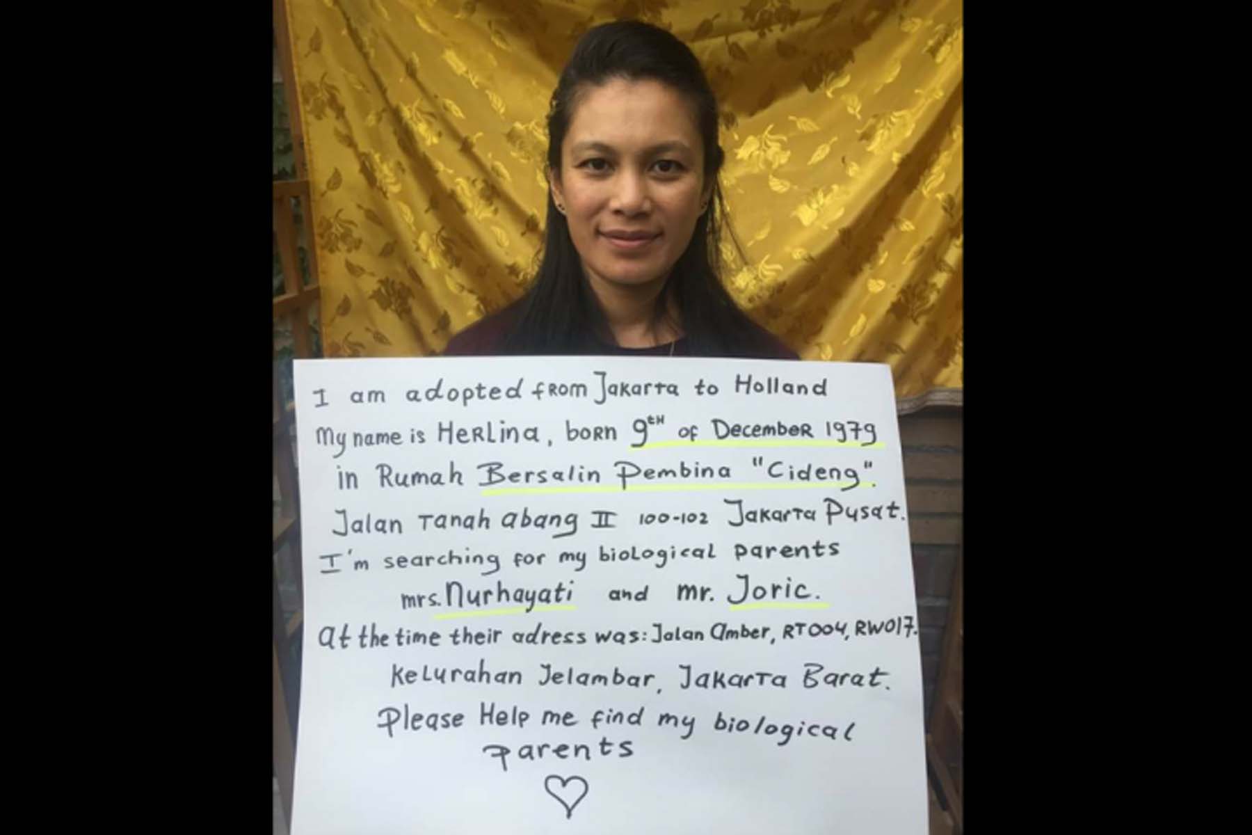 Warga negara Belanda bernama Herlina mencari orangtuanya yang berdomisili di Jelambar, Jakarta Barat. 