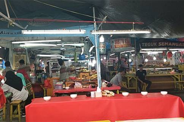 Lapak Nasi kapau Senen