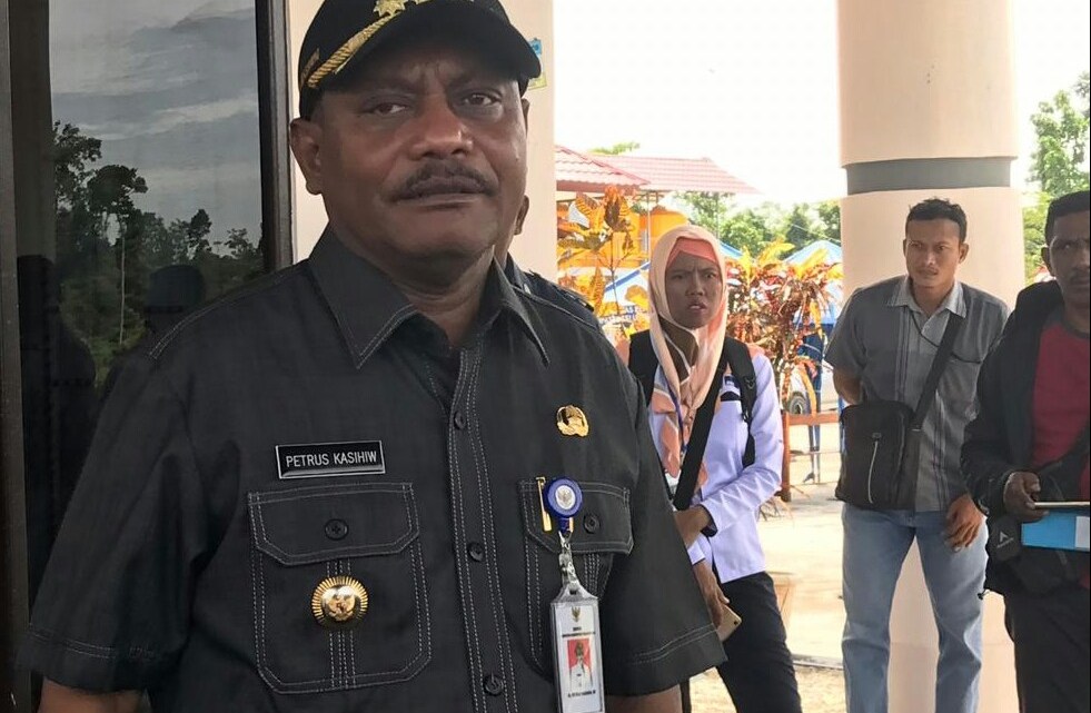 Bupati Teluk Bintuni Petrus Kasihiw yang siap mencalonkan lagi pada Pilkada 2020.