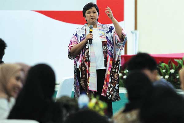 Wakil Ketua MPR RI Lestari Moerdijat menyampaikan kuliah umum di hadapan mahasiswa di ruang Nusantara IV, kompleks parlemen, Senayan