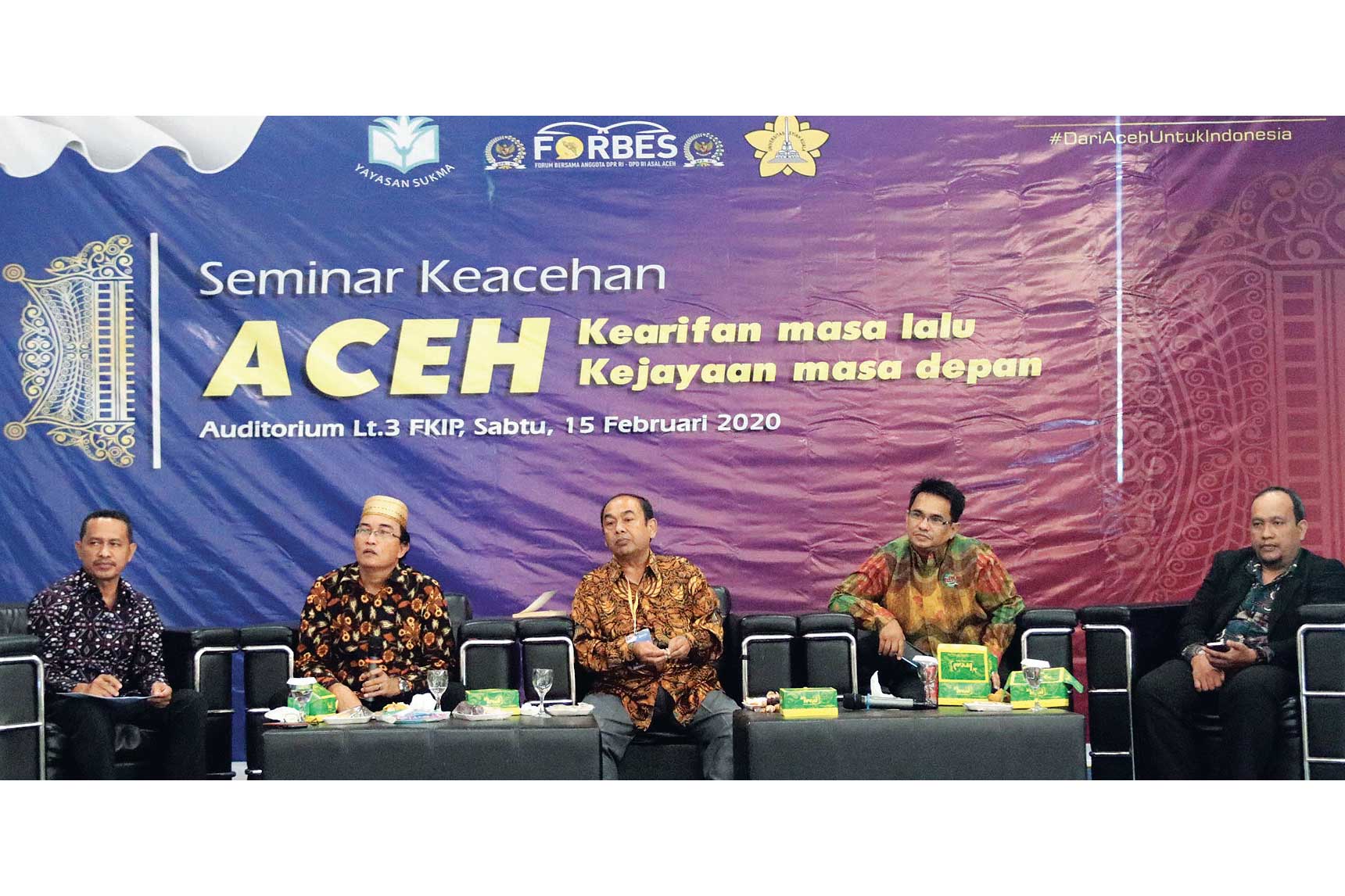 Seminar Keacehan, Kearifan Masa Lalu Kejayaan Masa Depan, di Universitas Syiah Kuala Banda Aceh, Sabtu (15/2).