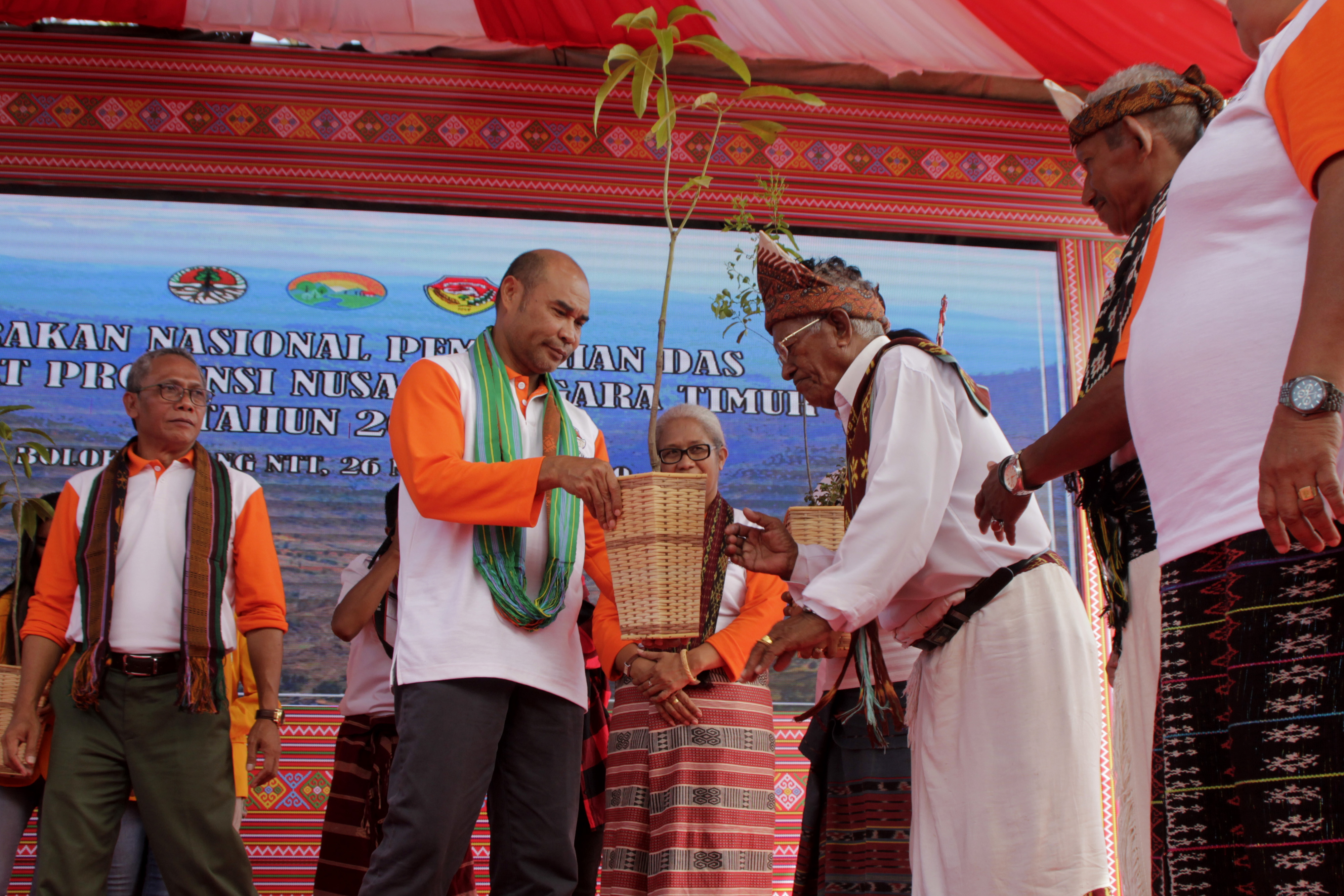 Gubernur NTT Viktor Laiskodat meminta ASN netral dalam Pilkada 2020