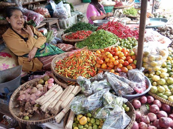 Setelah pekan lalu harga cabai melonjak, kini mulai turun di Klaten, Jawa Tengah.