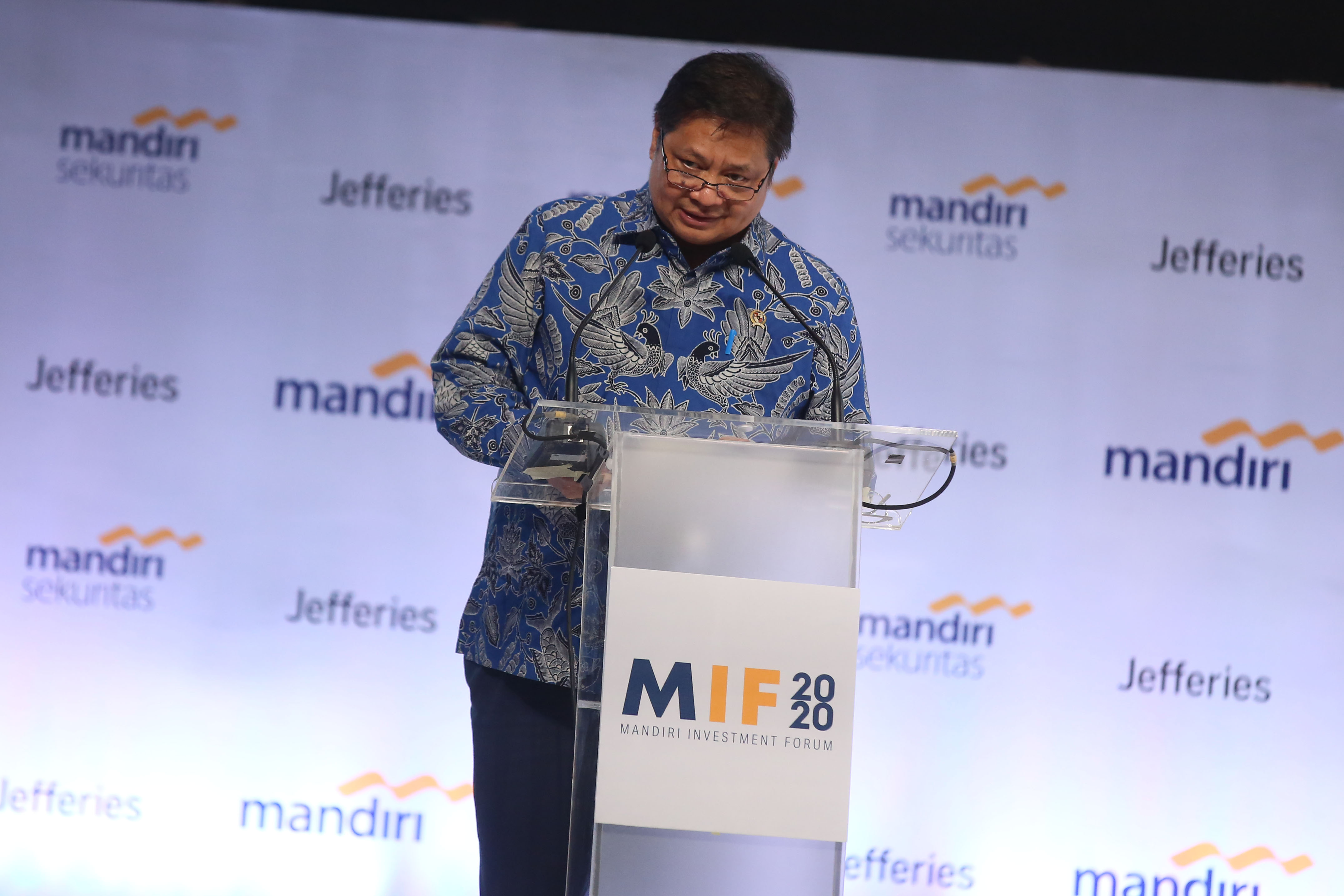 Menko Perekonomian Airlangga Hartarto.