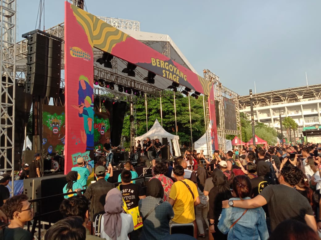 Salah satu panggung BB Fest 2020 di Plaza Barat, Gelora Bung Karno, Jakarta.