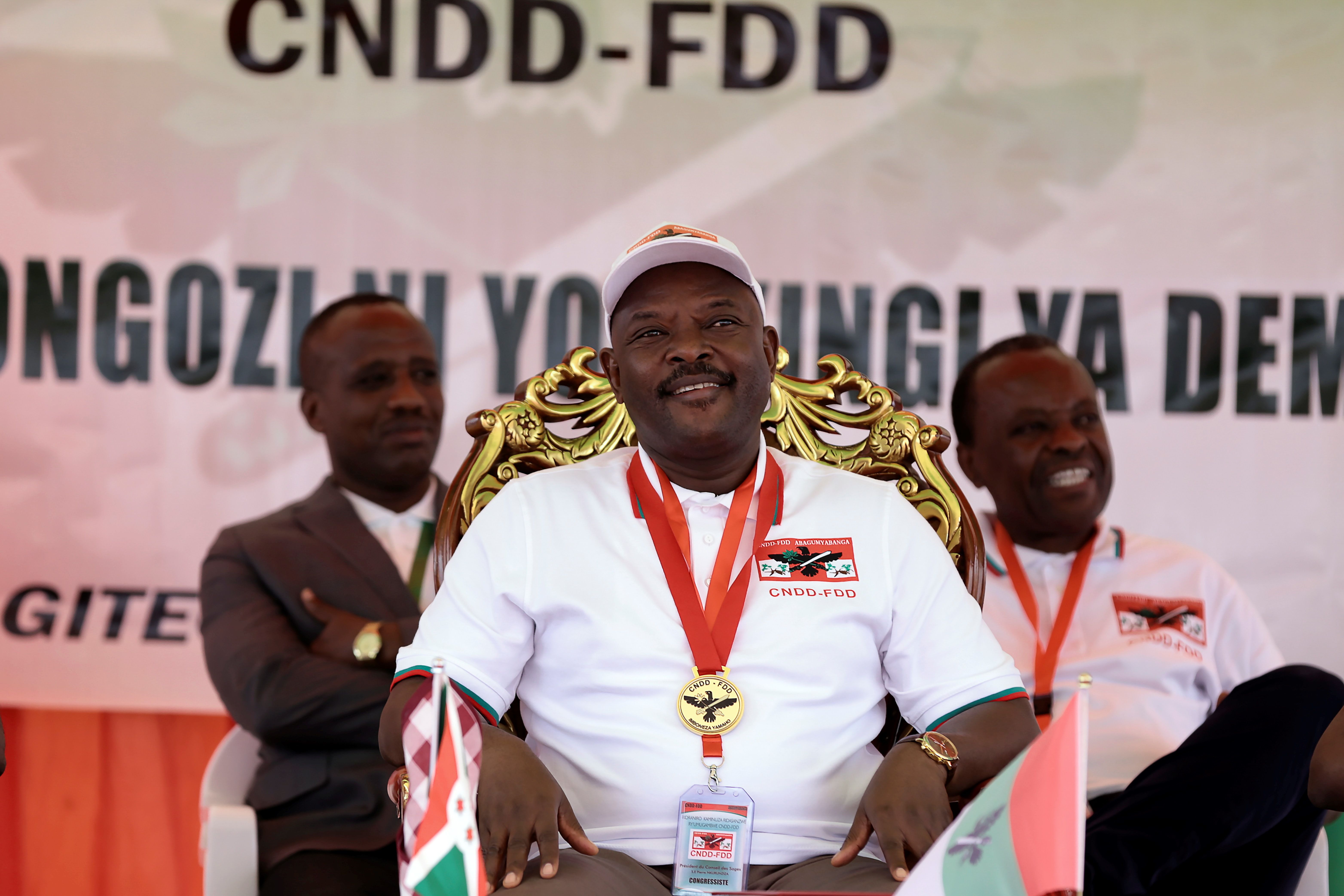  Presiden petahan Burundi Pierre Nkurunziza diduga terlibat pelanggaran hak asasi manusia berat.