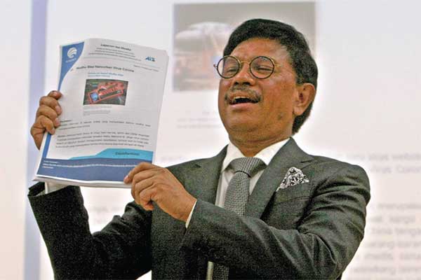 Menteri Komunikasi dan Informatika Johnny G Plate di Kantor Kemenkominfo, Medan Merdeka Barat, Jakarta, kemarin