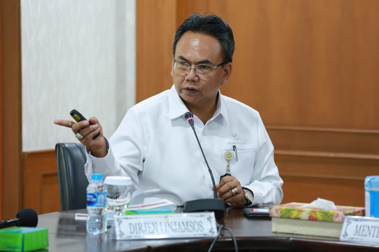 Dirjen Perlindungan dan Jaminan Sosial (Dirjen Linjamsos) Kemensos, Harry Hikmat.
