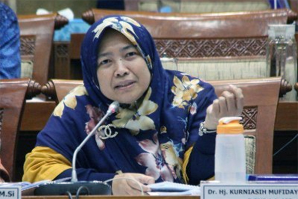 Anggota DPR Komisi IX dari fraksi PKS Kurniasih Mufidayati