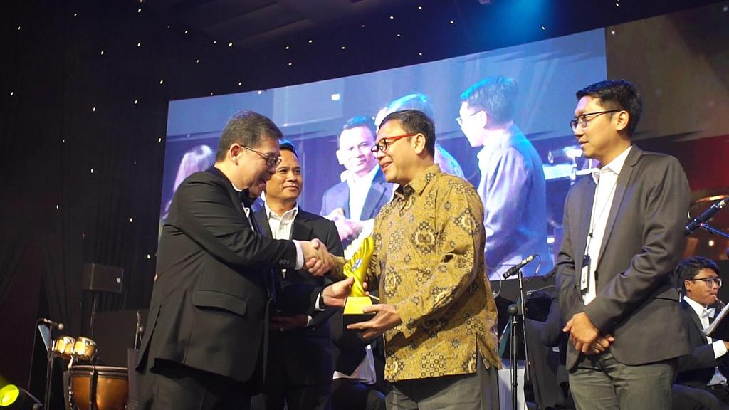 Bank BJB meraih penghargaan he Best Digital Banking Innovation & The Best Banking in Financial Inclusion dalam ajang Artajasa Award 2020.