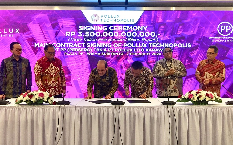 Penandatanganan kontrak konstruksi proyek Pollux Technopolis di Jakarta, Jumat (7/2) 