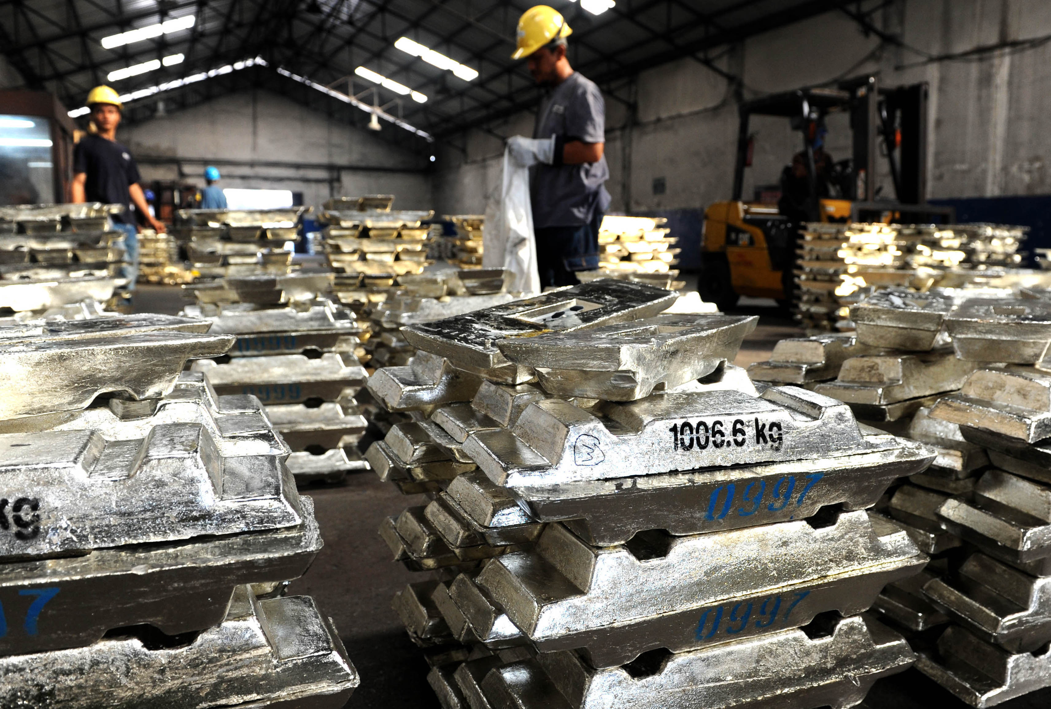 Riza Pahlevi Tetap Jabat Dirut Timah Tbk