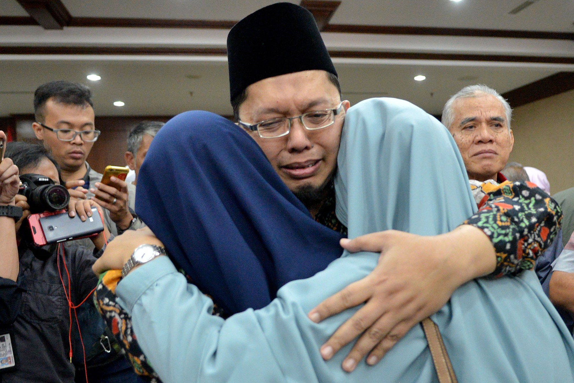 Ustaz Alfian Tanjung saat vonis bebas dalam kasus pencemaran nama baik terhadap PDIP.