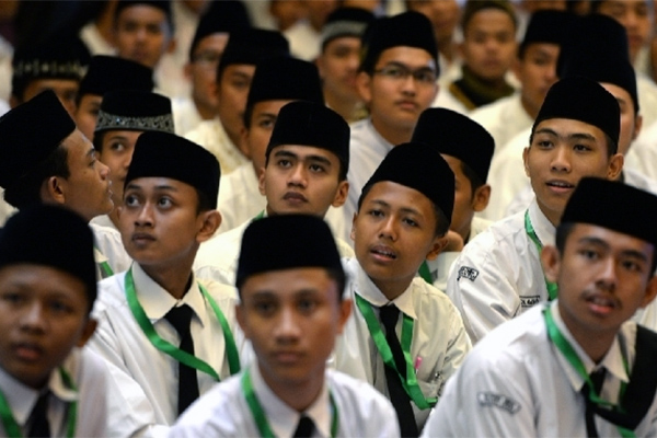 Para santri Ponpes Tanara