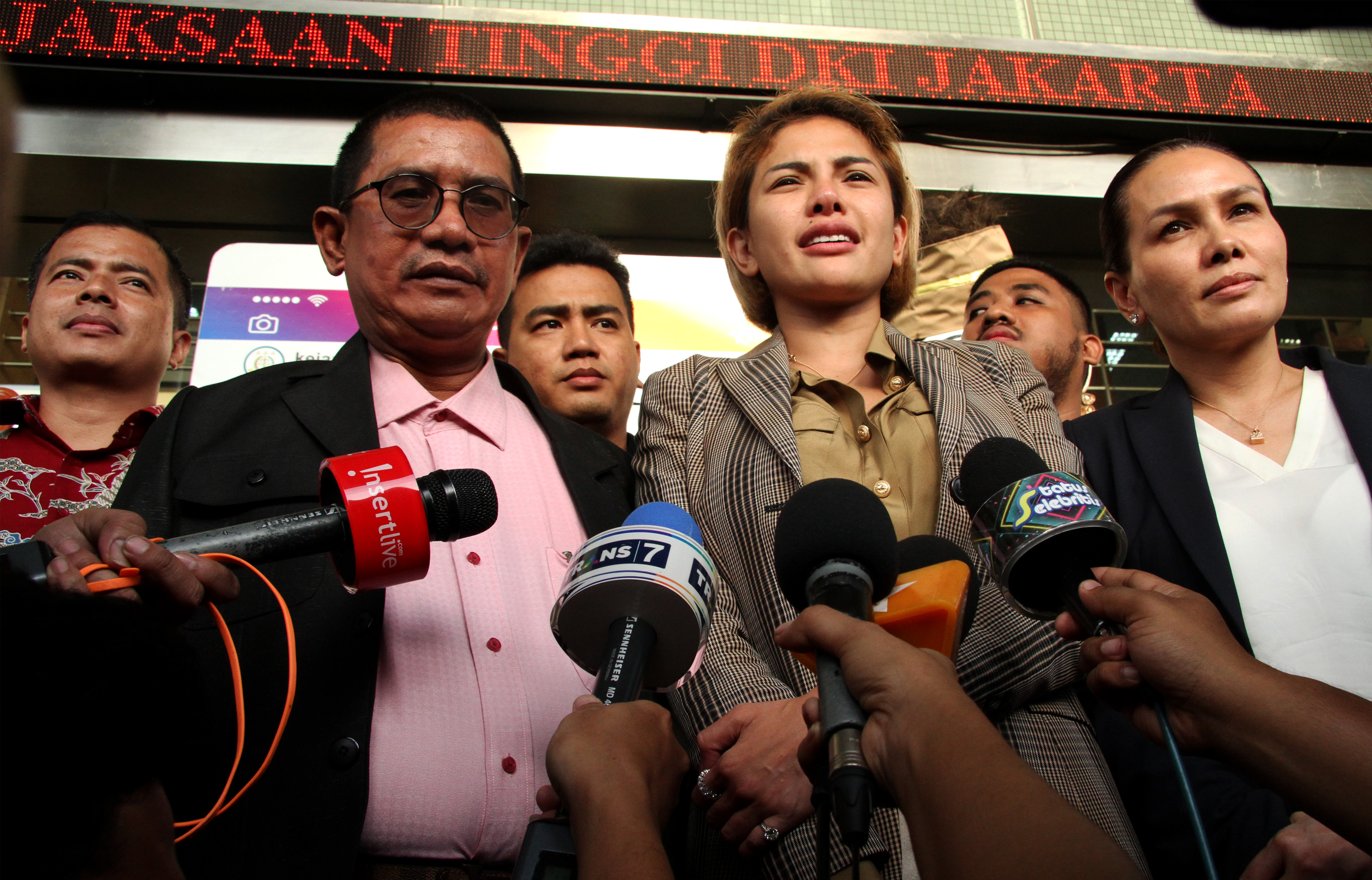 Terdakwa kasus dugaan penganiayaan yang juga artis Nikita Mirzani