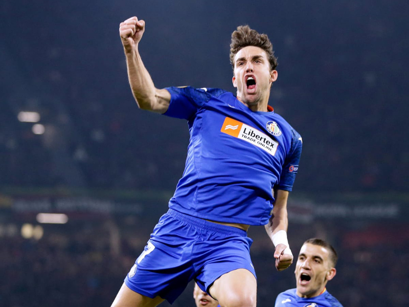 Pemain Getafe Jaime Mata melakukan selebrasi usai mencetak gol ke gawang Ajax di laga Liga Europa.