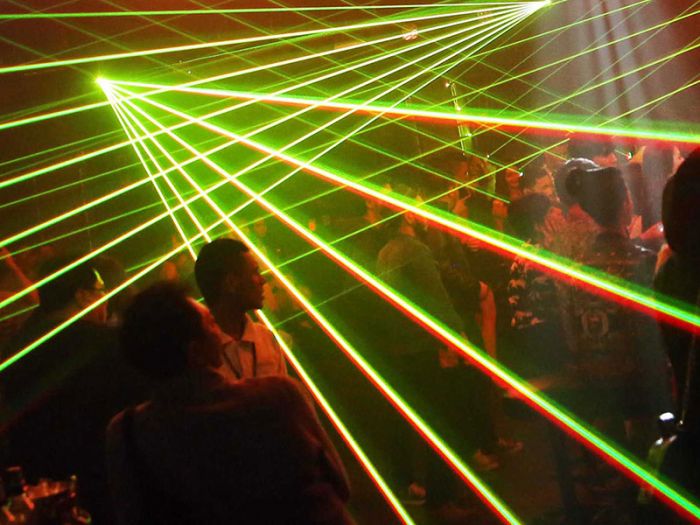 Ilustrasi salah satu diskotek di jakarta