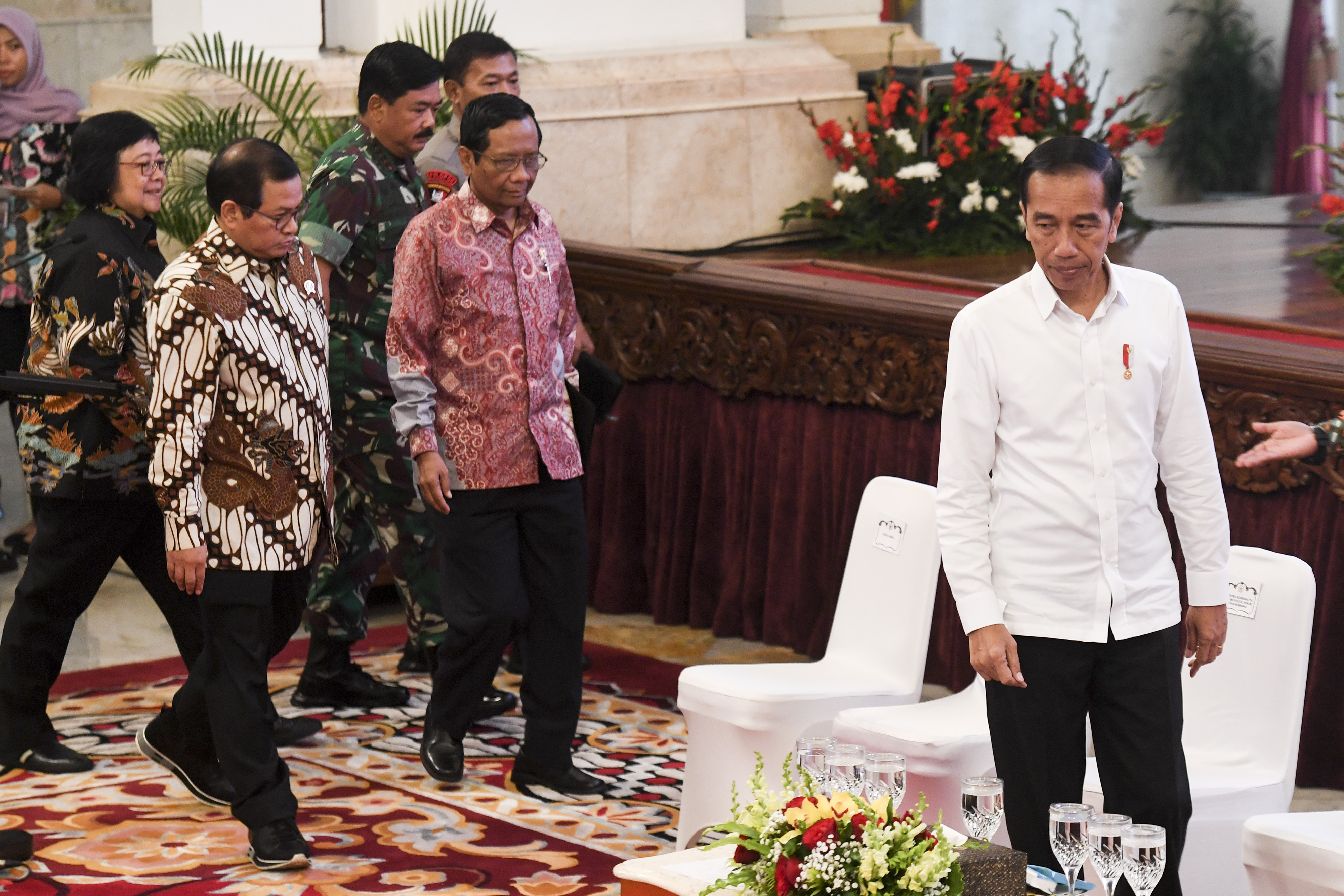  Menko Polhukam Mahfud MD mengikuti Rakornas Pengendalian Kebakaran Hutan dan Lahan 2020 yang dipimpin Presiden Joko Widodo.
