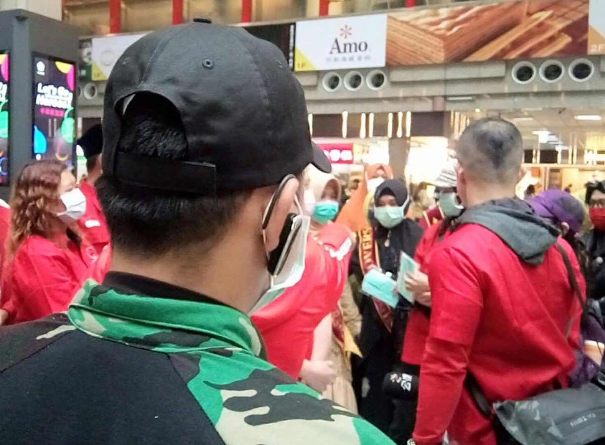 Pembagian masker di Taiwan