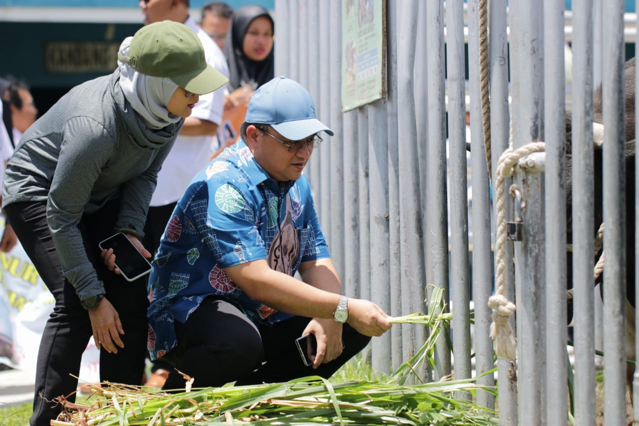 Gubernur Provinsi Bangka Belitung (Babel) Erzaldi Rosman Djohan melakukan kunjungan kerja ke BBIB Singosari Malang, Jawa Timur.
