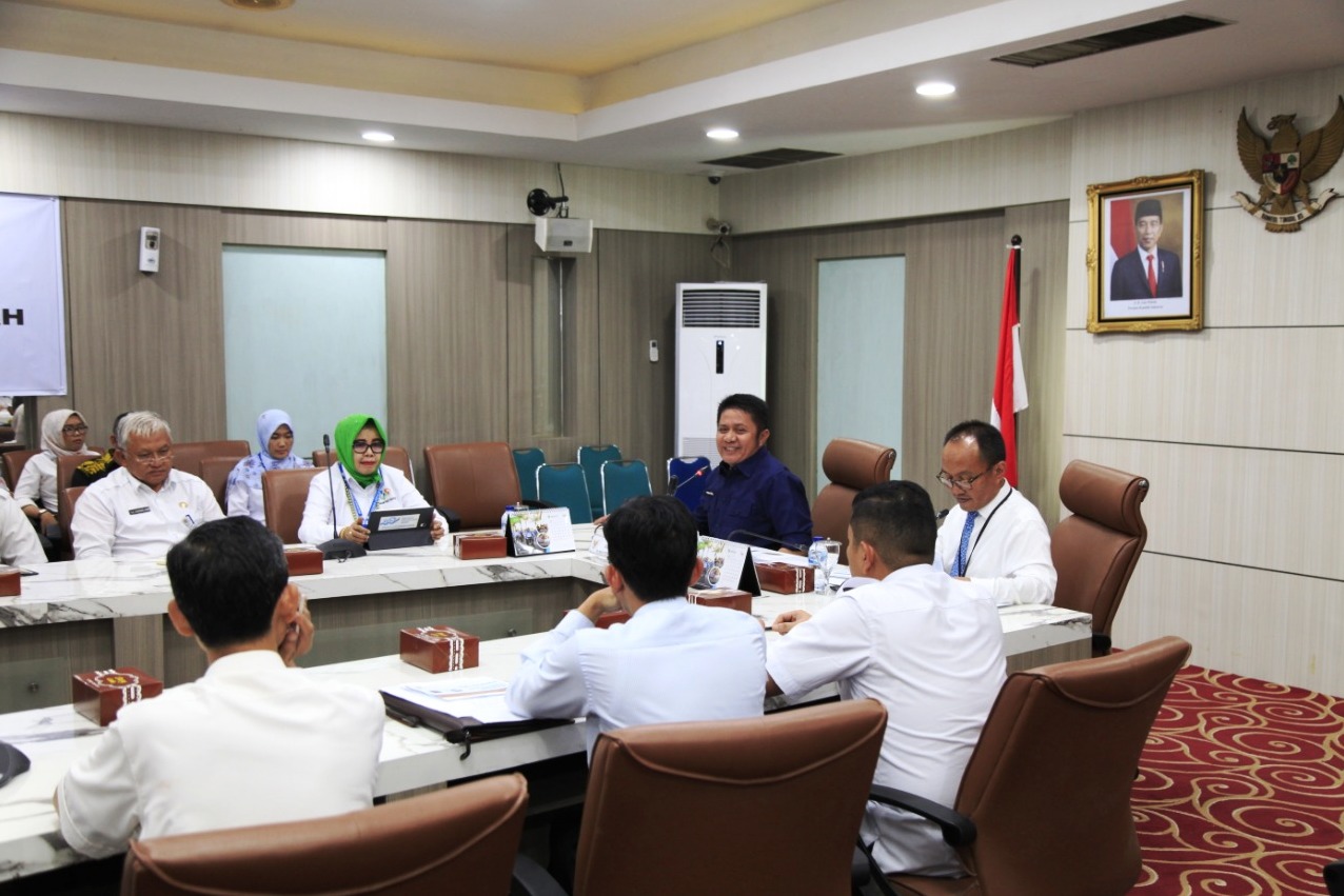 Gubernur Sumsel Herman Deru membuka Rapat Koordinasi High Level Meeting Tim Pengendalian Inflasi  Daerah (TPID), Sumsel, Kamis (27/2).