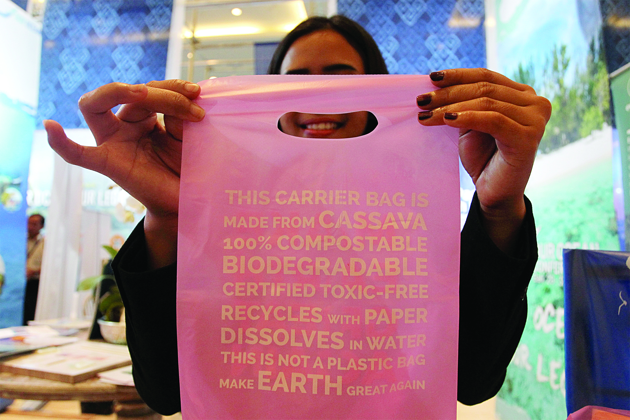 Plastik dari singkong.