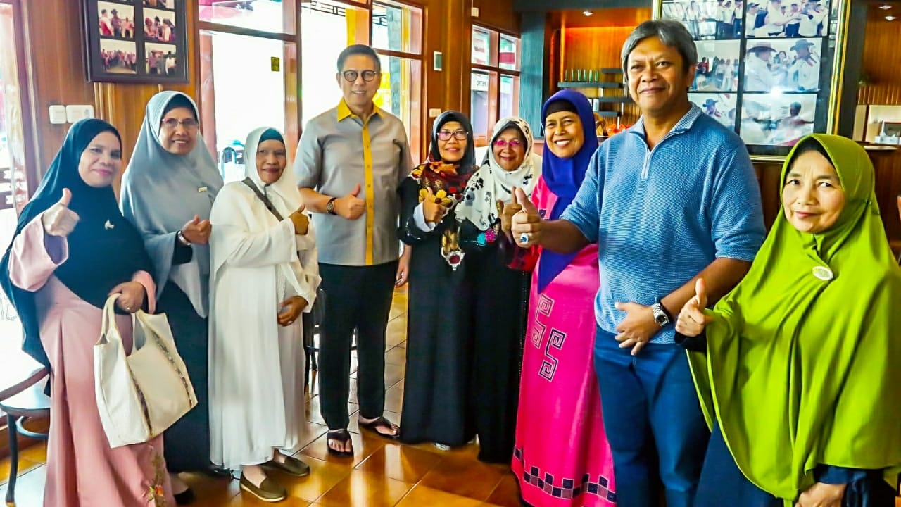 Mulyadi didoakan menjadi gubernur Sumbar mendatang.