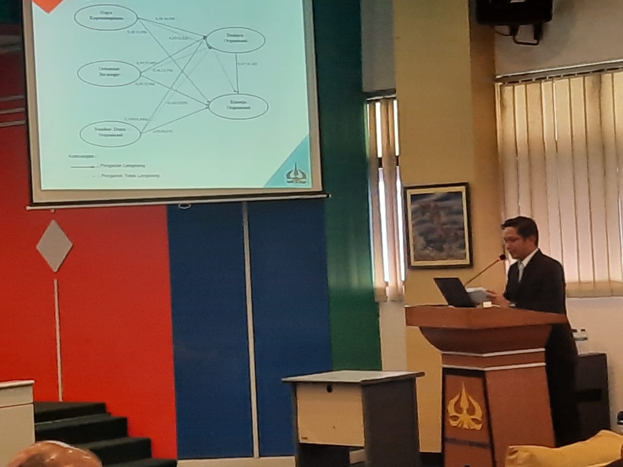 Sidang terbuka Agung Solihin untuk meraih gelar Doktor dari Universitas Trisakti