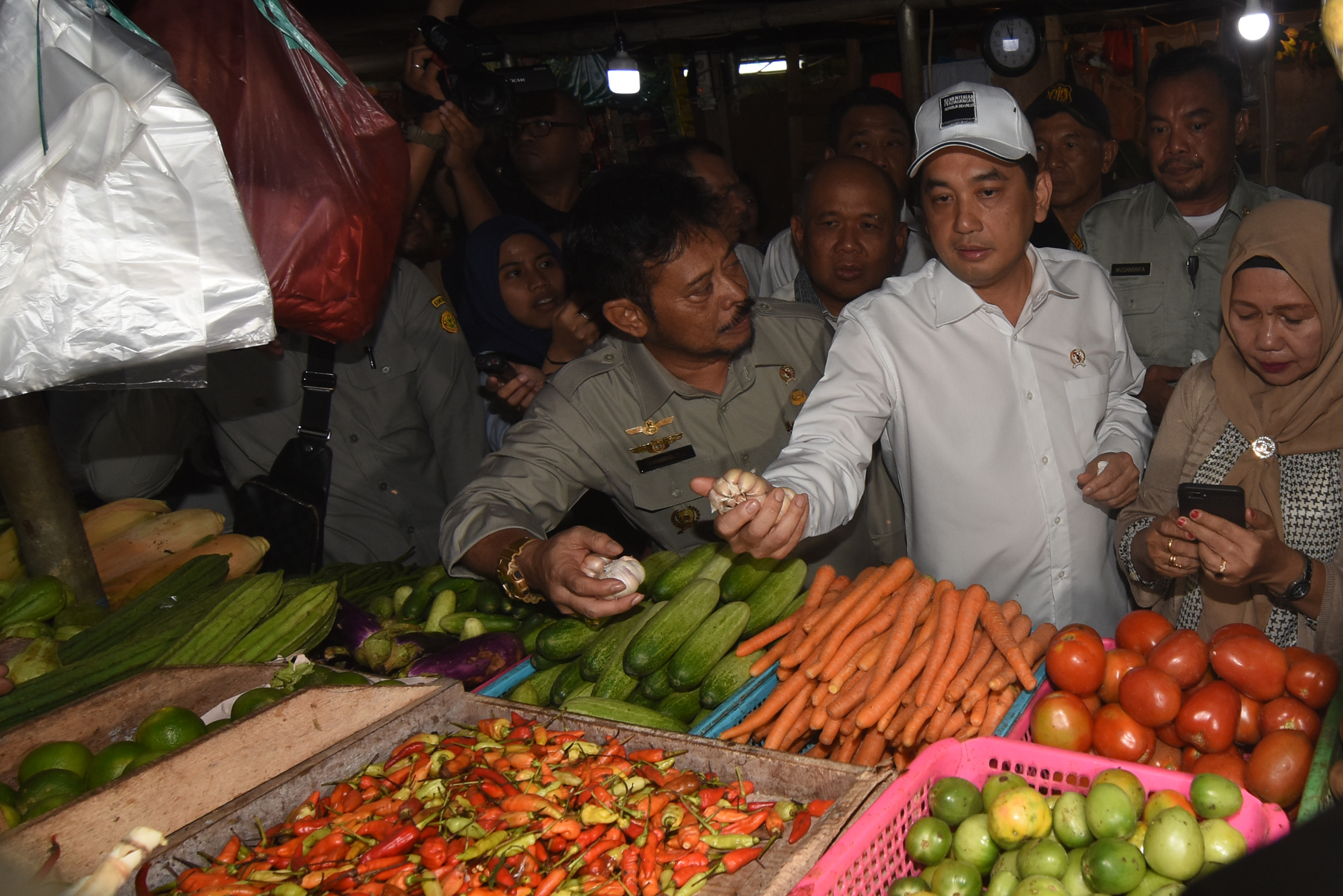Catat, Hanya Hewan Hidup yang Dilarang Impor dari Tiongkok