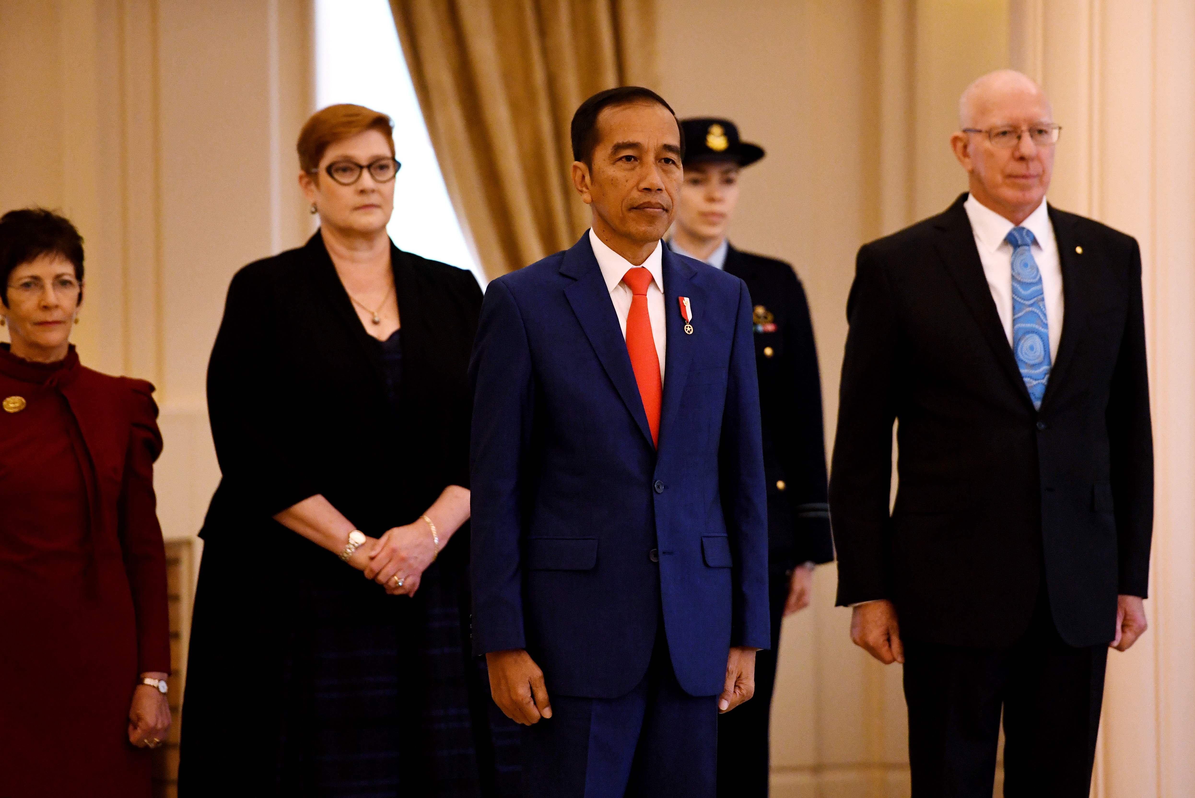 Presiden Joko Widodo dalam upacara penyambutan di Goverment House di Canberra, Australia