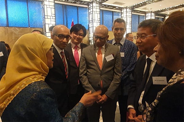 Pertemuan Presiden Singapura dengan pengusaha Indonesia