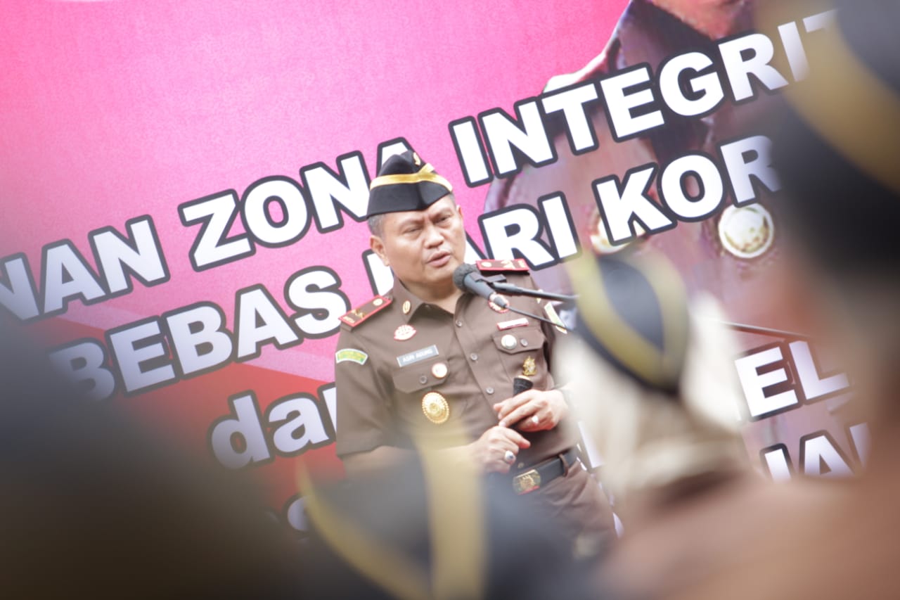 Kepala Kejati DKI Jakarta Asri Agung