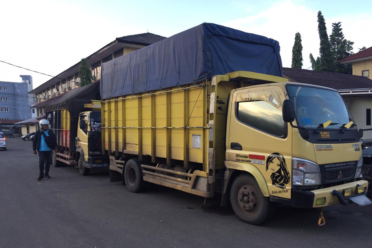 Polda Sumsel Amankan 20 Ton BBM Ilegal.