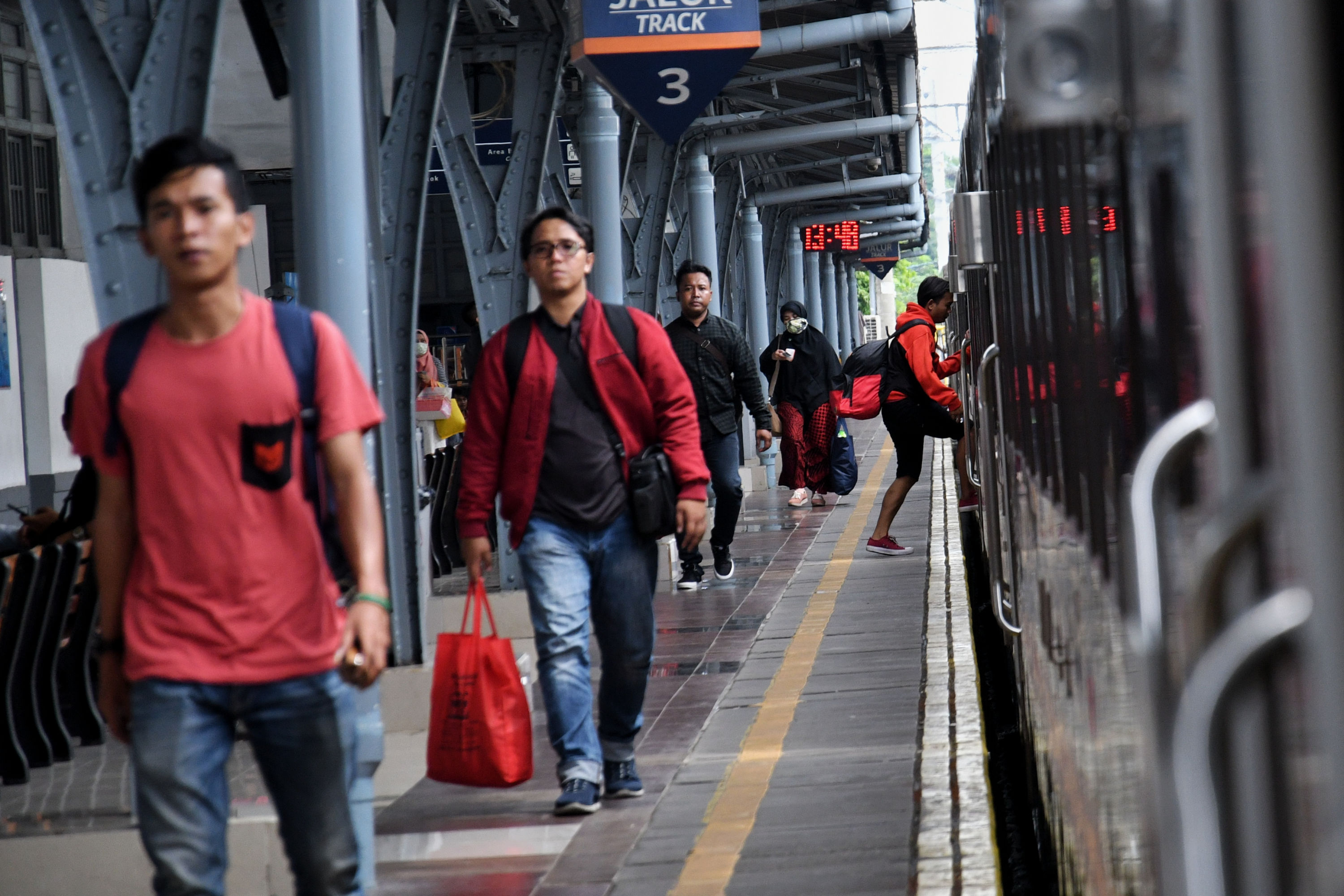 835.000 Tiket KA untuk lebaran telah terjual.