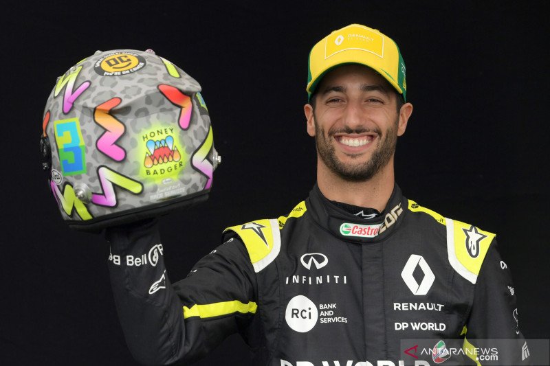 Daniel Ricciardo di sesi foto jelang Grand Prix Australia, Melbourne.