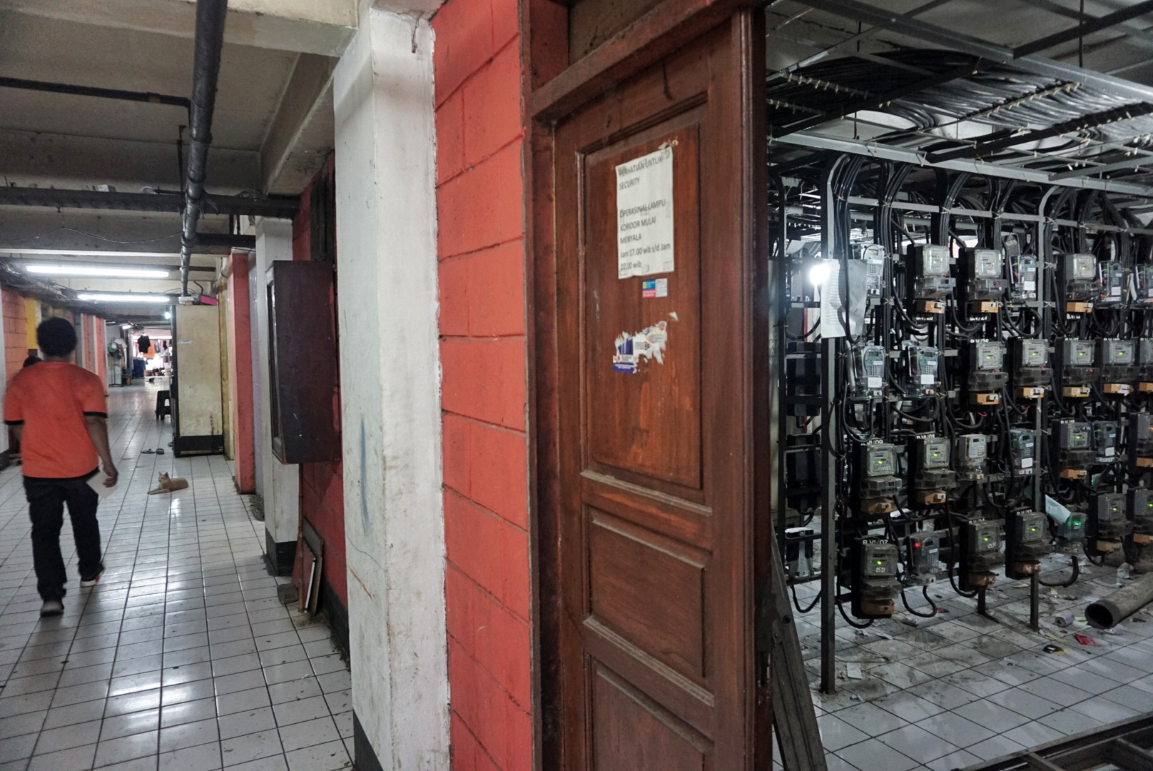 Meteran listrik di Rusunawa Benhil II, Jalan Penjernihan, Jakarta Pusat