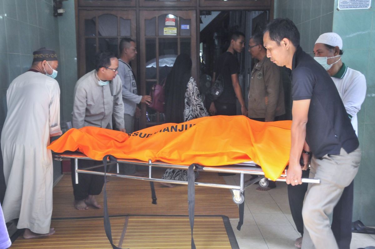 Pasien meninggal karena covid-19