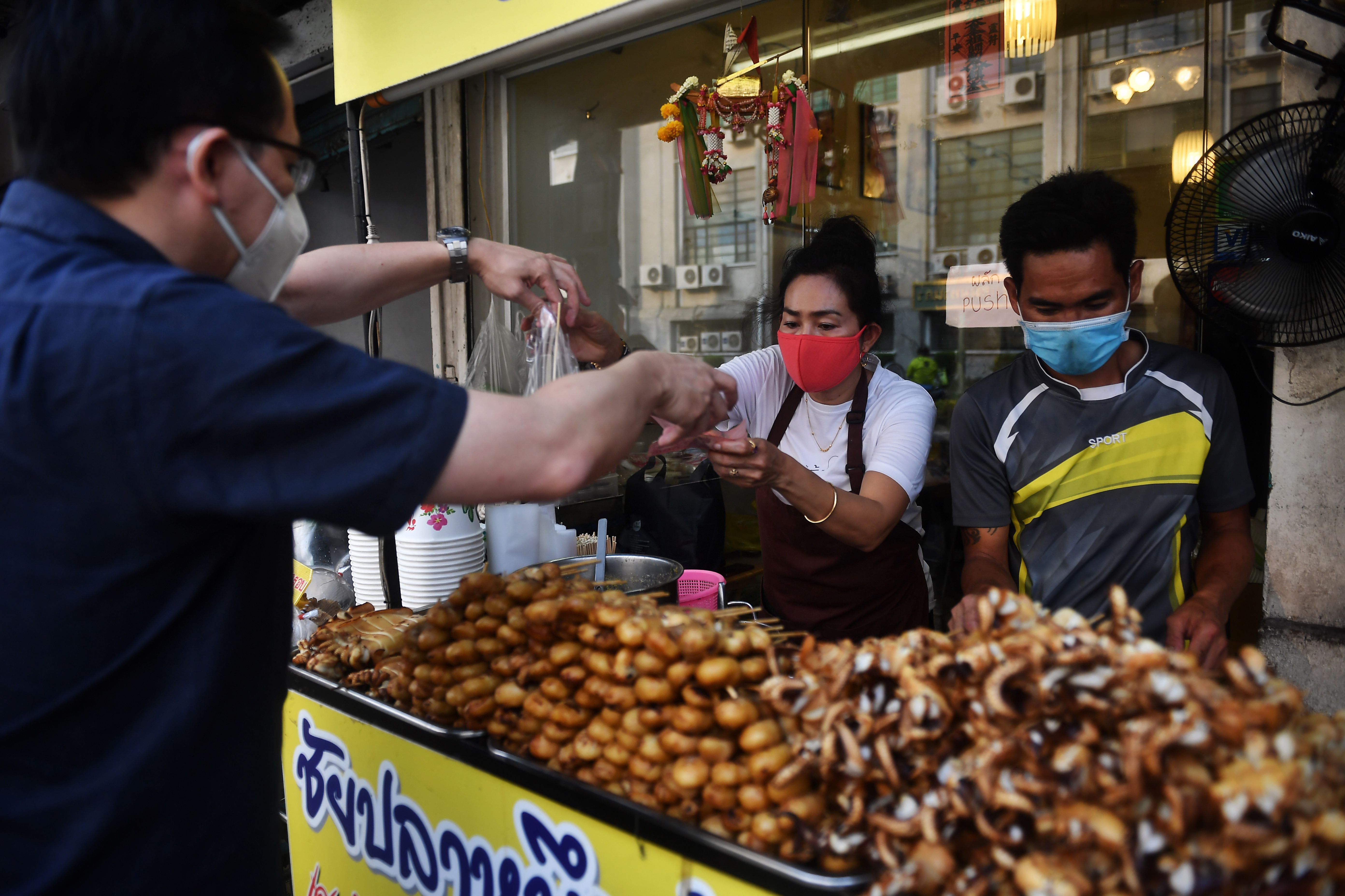 Suasana kaki lima di Thailand