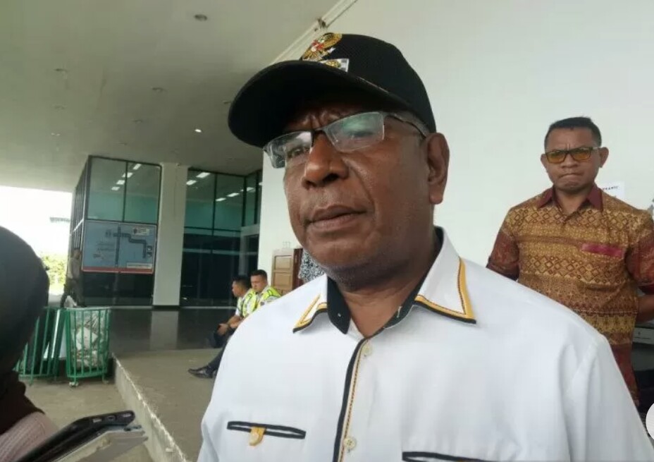  Wakil Bupati Mimika, Johannes Rettob