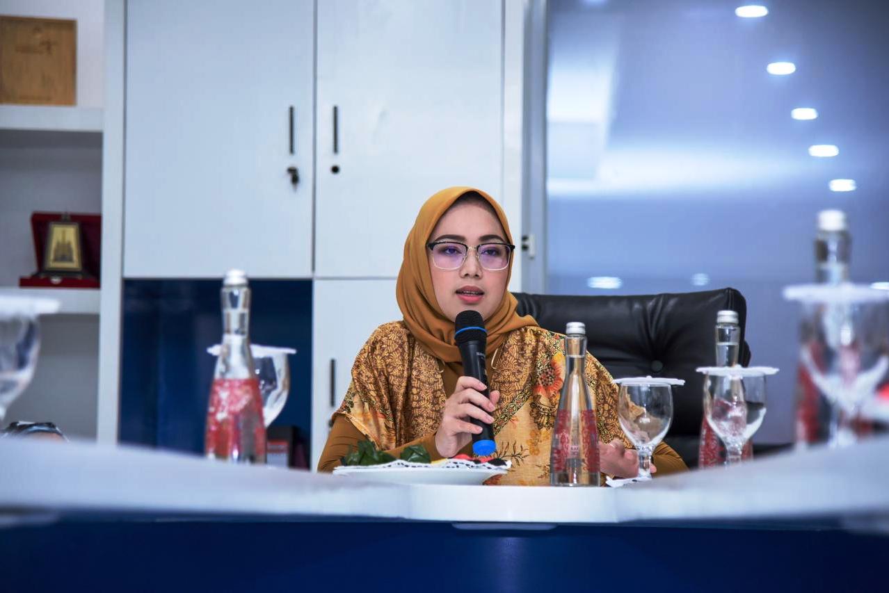 Bupati Purwakarta Anne Ratna Mustika 