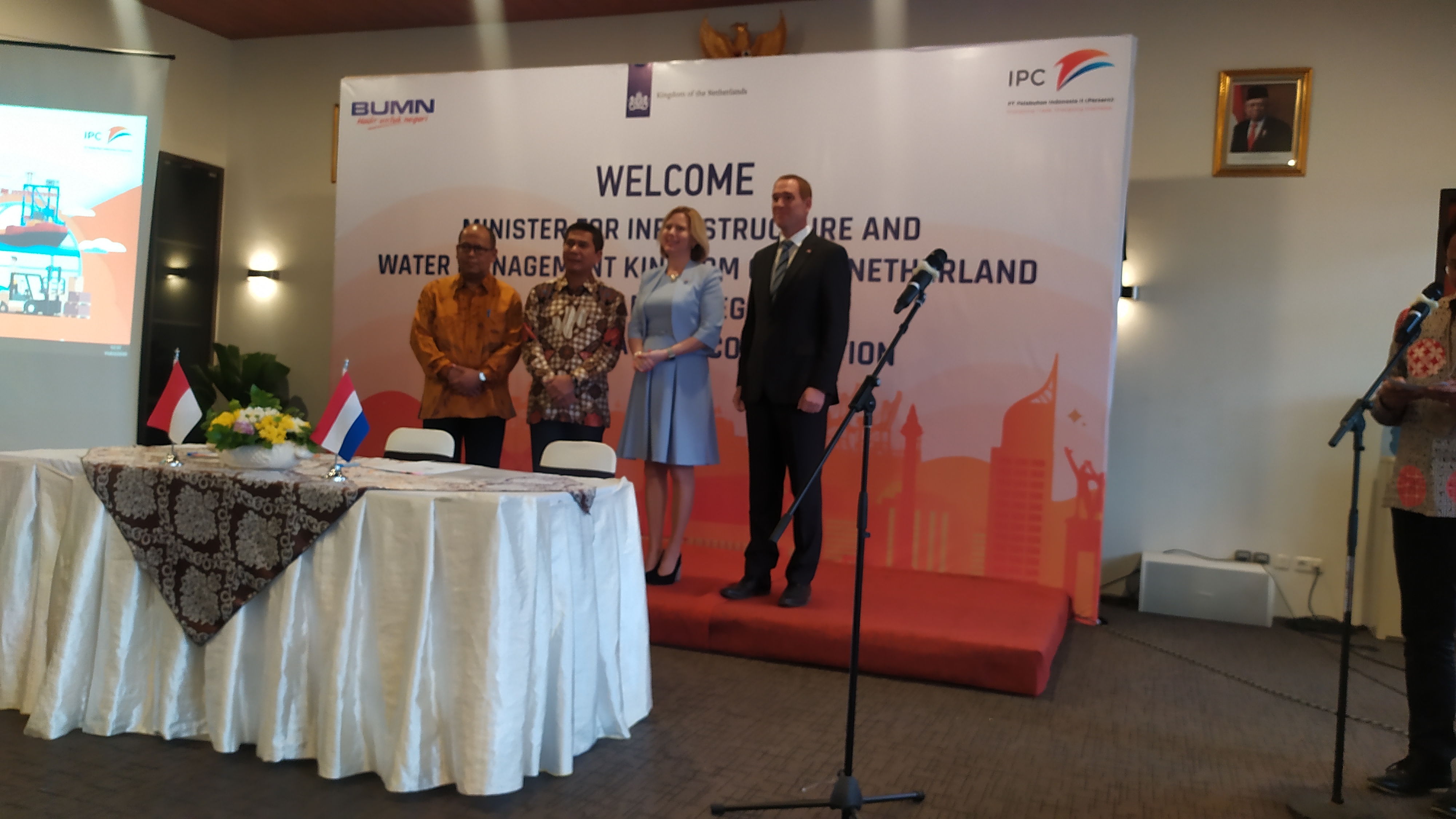 IPC dan Port of Rotterdam Jalin Kerjasama Logistik Maritim dan Infrastruktur.