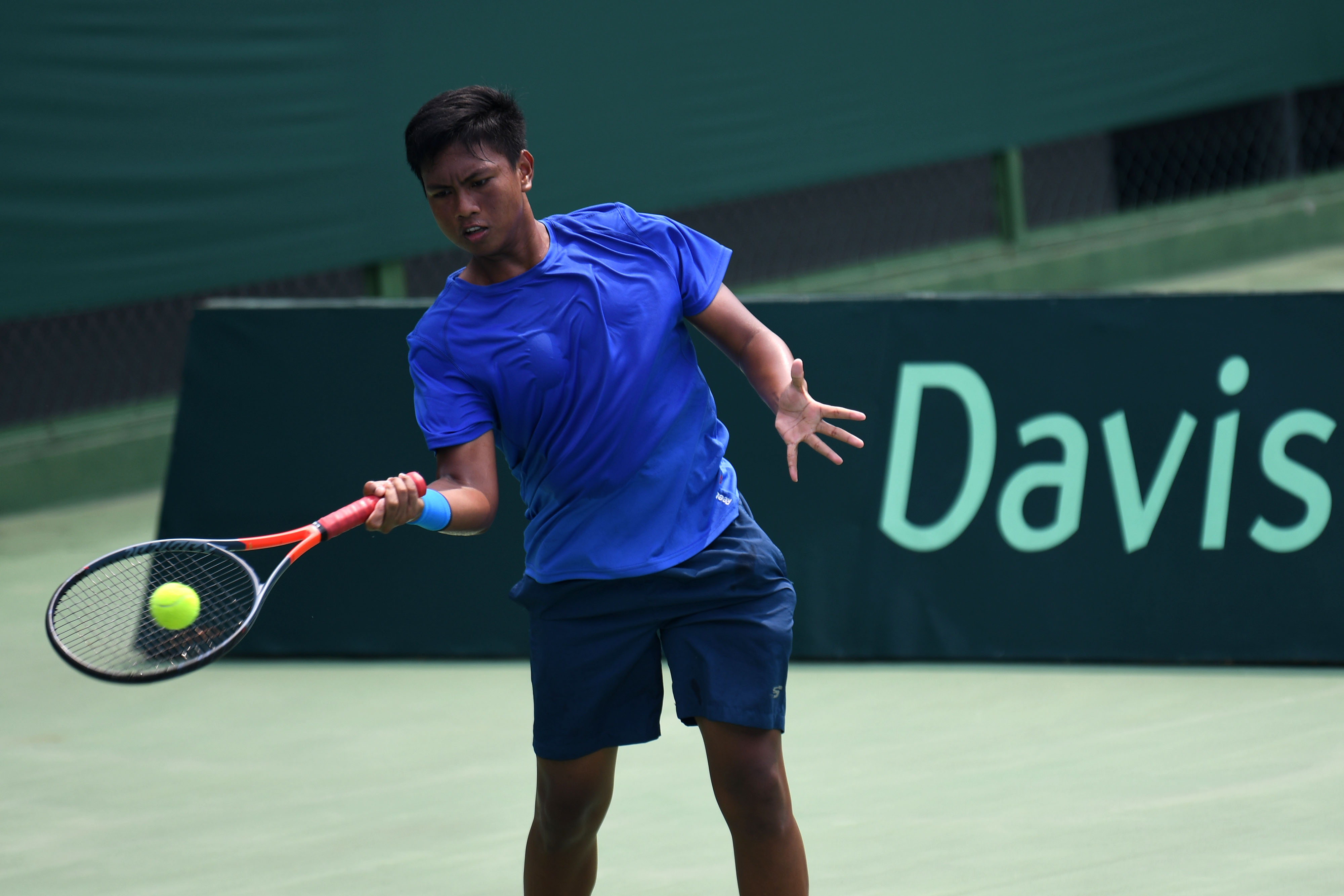 PERSIAPAN TIM DAVIS INDONESIA LAWAN KENYA