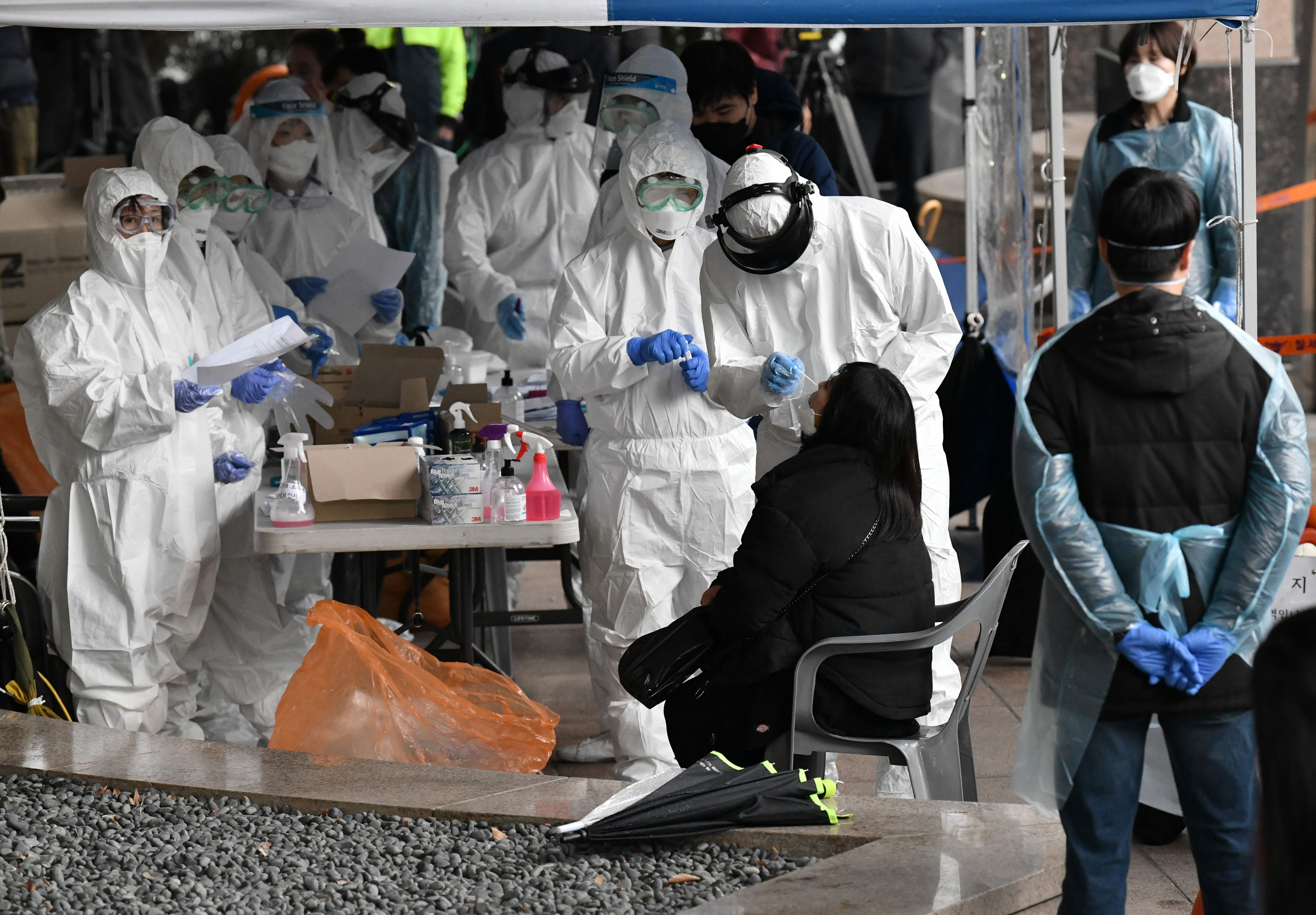 Hari Ini Alat Rapid Test Covid-19 mulai Masuk Indonesia