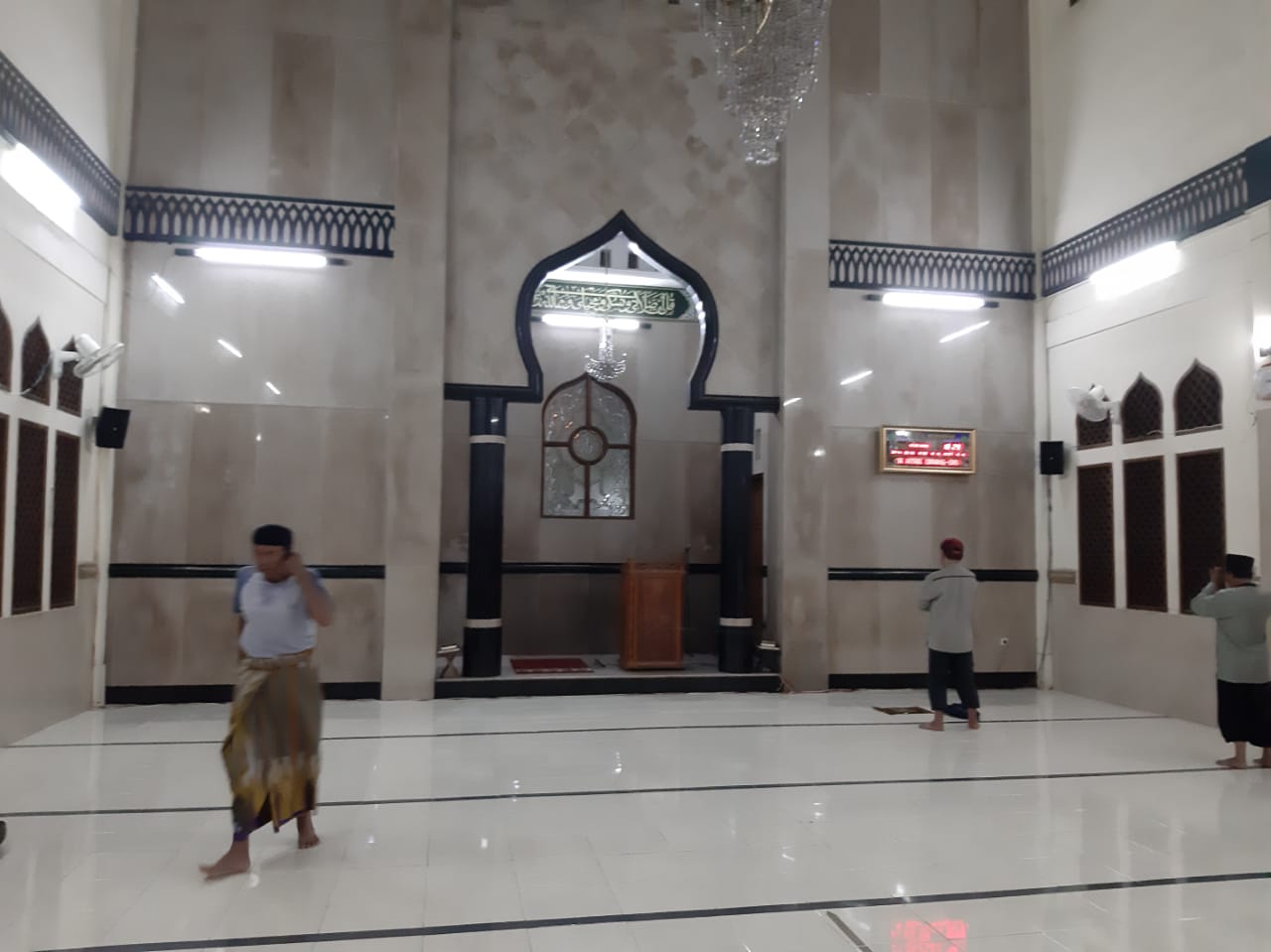 Mengikuti Fatwa Majelis Ulama Indonesia (MUI), masjid dan Pesantren di Bogor tak Menggelar salat Jumat
