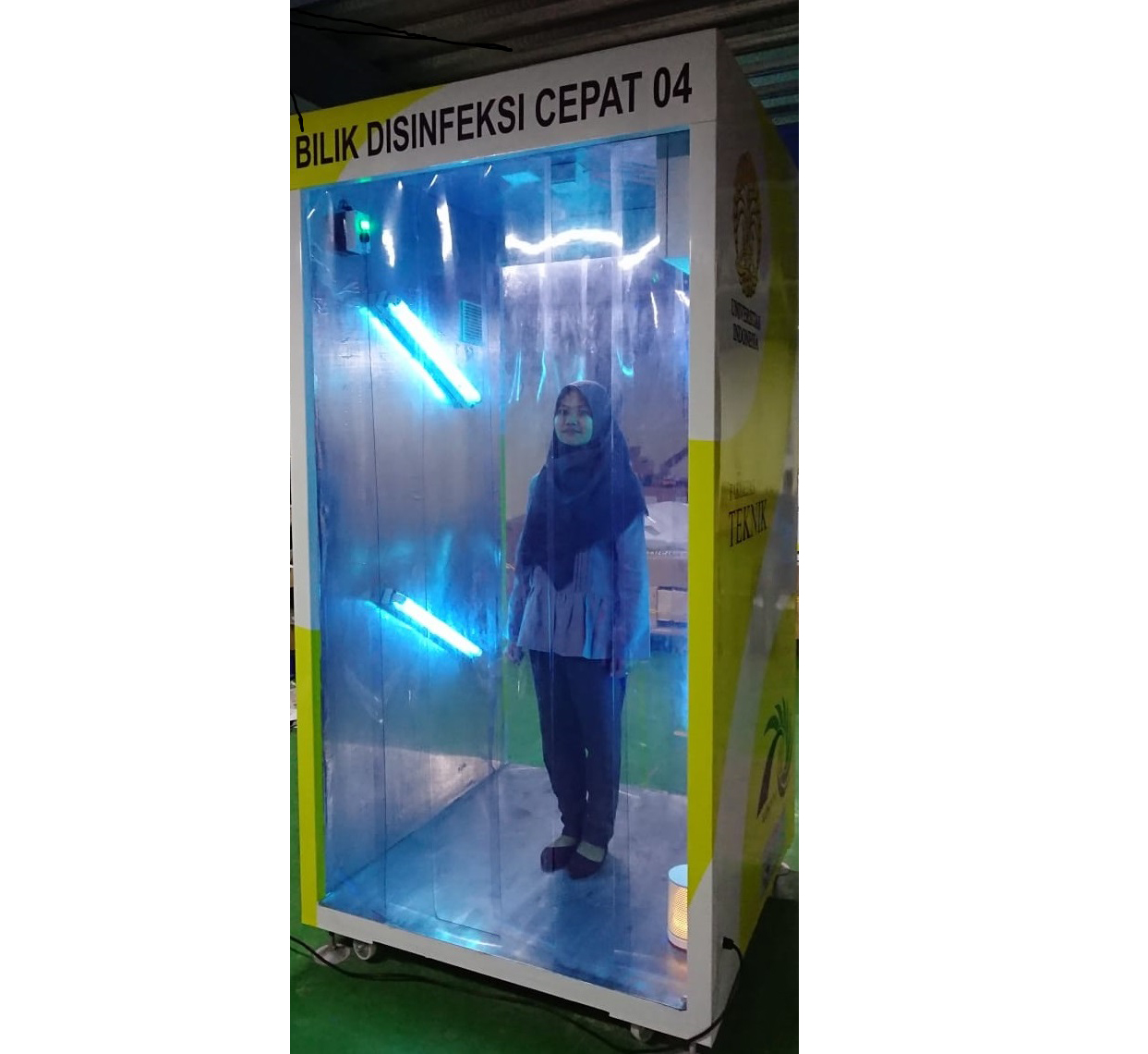 Bilik Disinfeksi Cepat (BDC)-04 buatan FTUI dan ILUNI FTUI