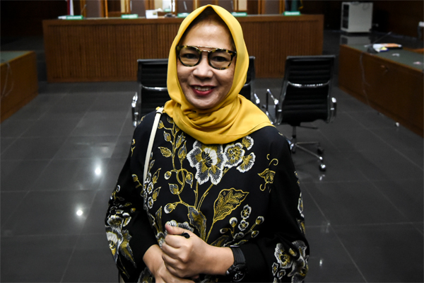 Terdakwa kasus dugaan korupsi investasi perusahaan di blok Basker Manta Gummy (BMG) Australia tahun 2009, Karen Agustiawan divonis bebas.