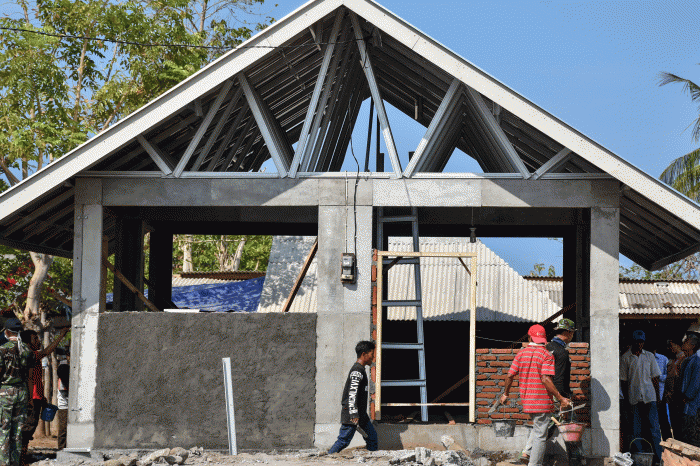 Rekonstruksi Pascagempa NTB.