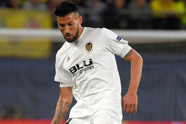 Bek Valencia Ezequiel Garay