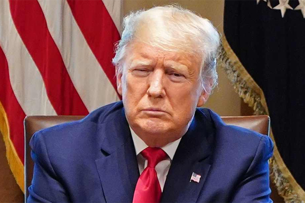 Presiden Amerika Serikat, Doald Trump saat mengumumkan darurat nasional virus Korona di AS.