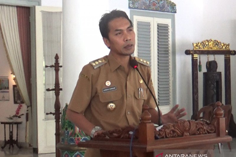  Bupati Madiun Ahmad Dawami.